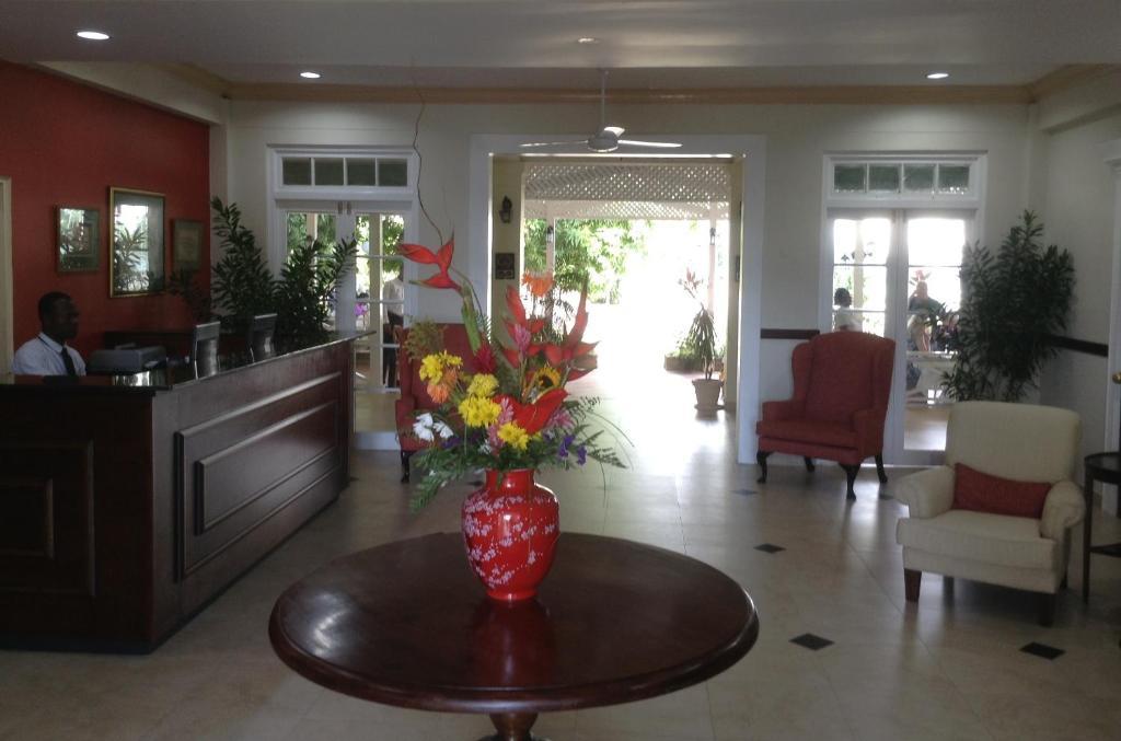 The Liguanea Club Hotel Kingston Luaran gambar